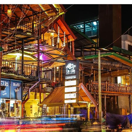 Oak Ray La Ella Breeze Hotel Bagian luar foto